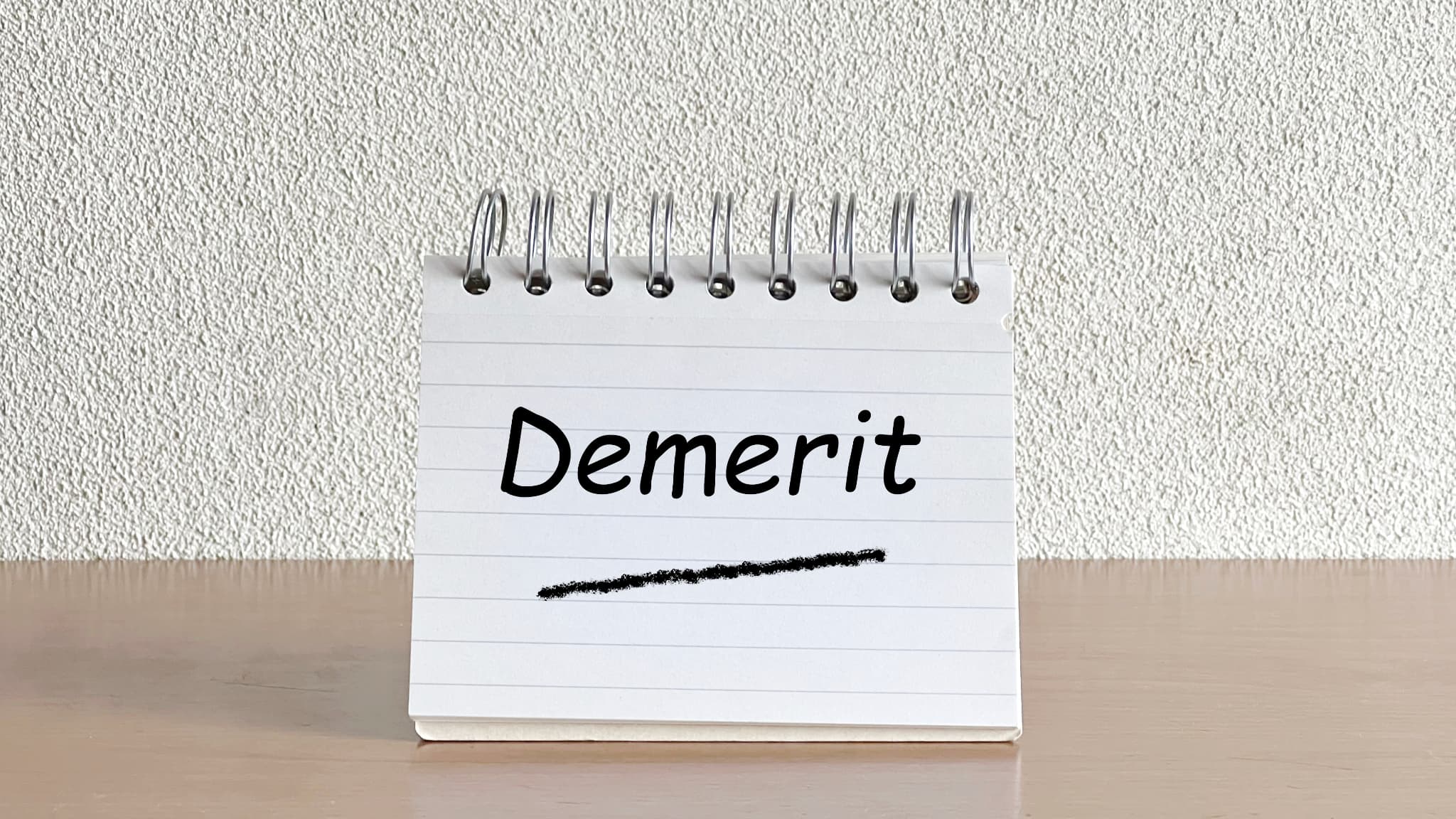 ホームホワイトニングのデメリットのイメージ