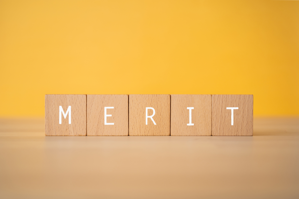 奥歯をセラミックにするメリット