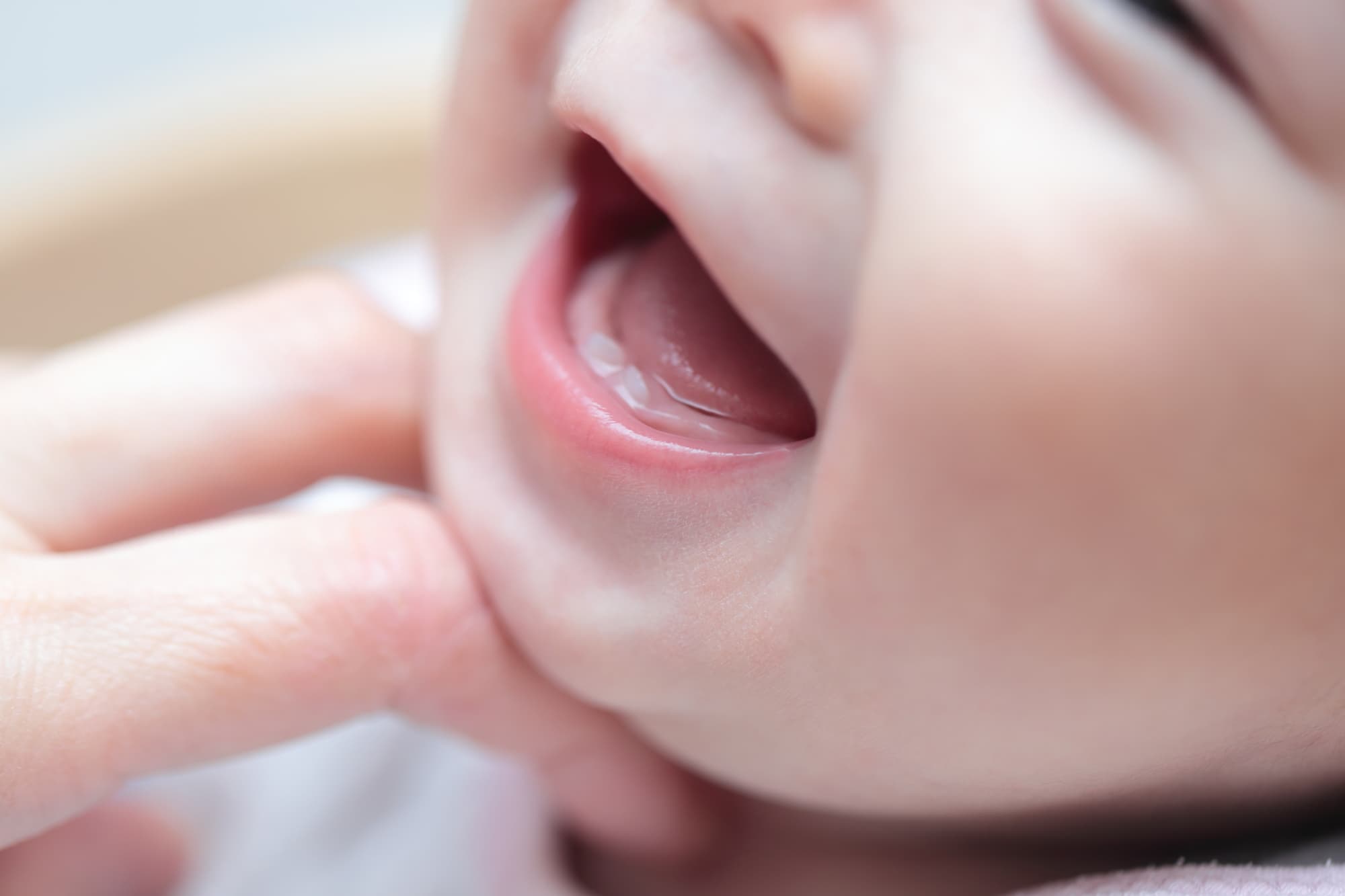 乳歯が生え始めた赤ちゃん