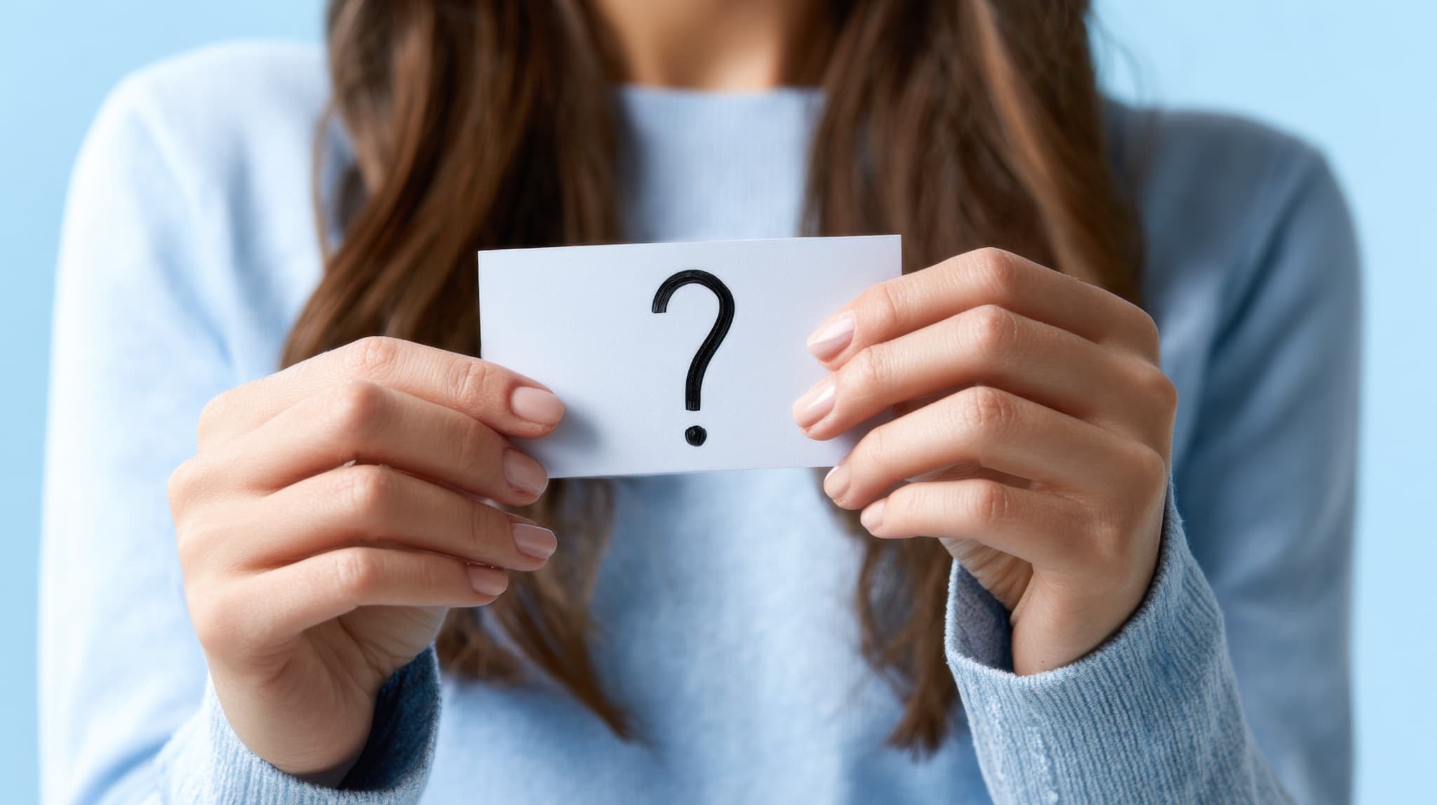妊娠中はホワイトニングを控えたほうがいいのか疑問を持つ女性